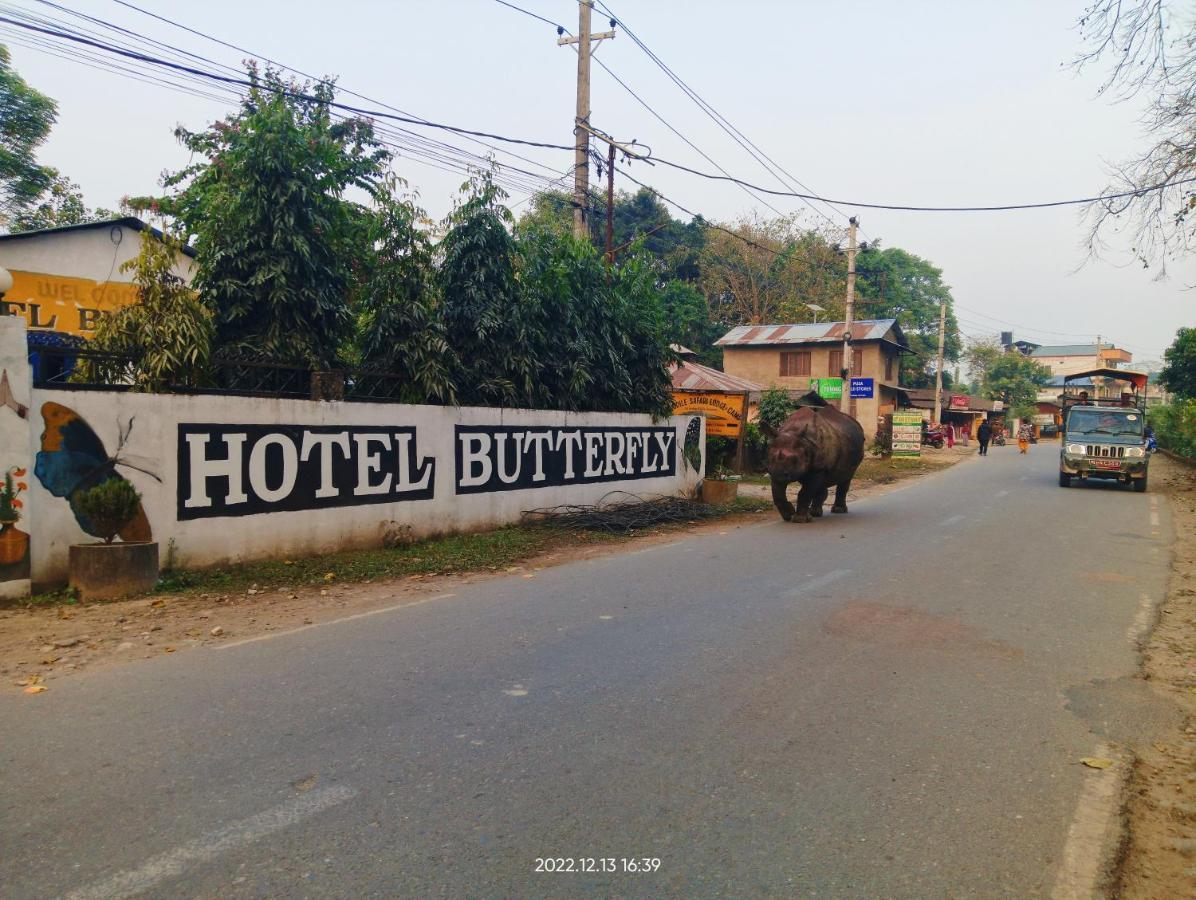Hotel Butterfly - Peaceful Garden For Nature Lovers Sauraha Exteriör bild